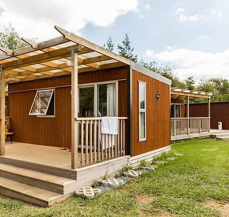 فندق Auckland Karaka Country Retreat المظهر الخارجي الصورة
