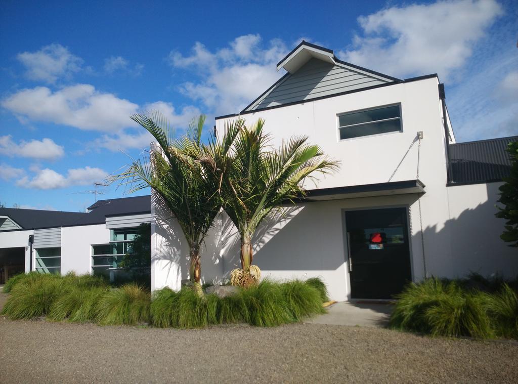 فندق Auckland Karaka Country Retreat المظهر الخارجي الصورة